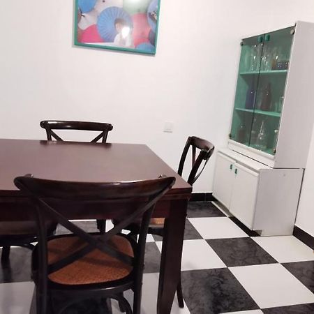 Ferienwohnung A Cinco Minutos De Todo Oviédo Exterior foto