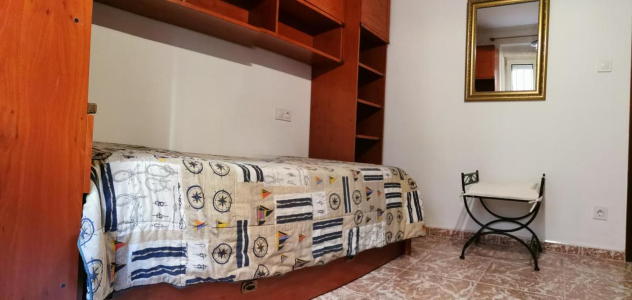 Ferienwohnung A Cinco Minutos De Todo Oviédo Exterior foto