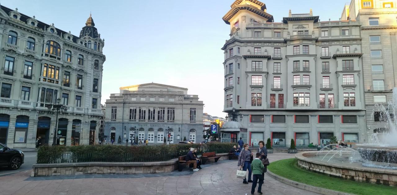 Ferienwohnung A Cinco Minutos De Todo Oviédo Exterior foto