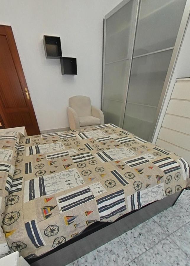Ferienwohnung A Cinco Minutos De Todo Oviédo Exterior foto